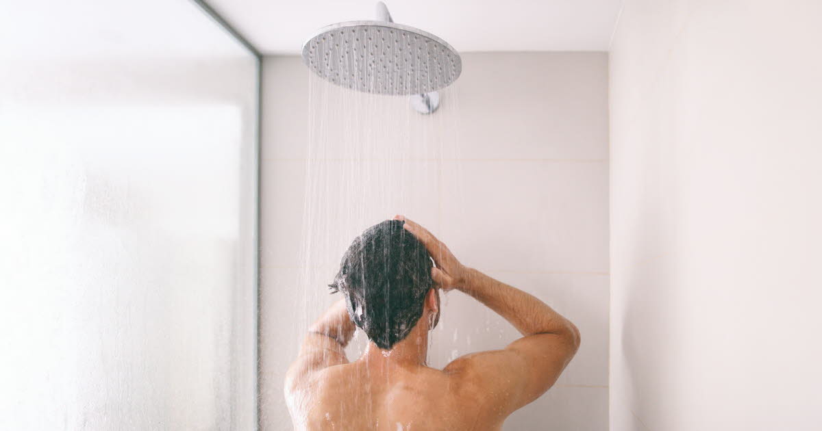Faut-il prendre une douche fraîche en cas de canicule : bonne ou mauvaise idée ?