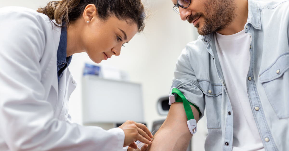 Pourquoi doit-on généralement être à jeun pour une prise de sang ?