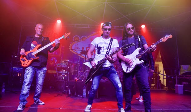 Le groupe a rappelé à toutes et tous des souvenirs de jeunesse.   Photo Michel Vogt