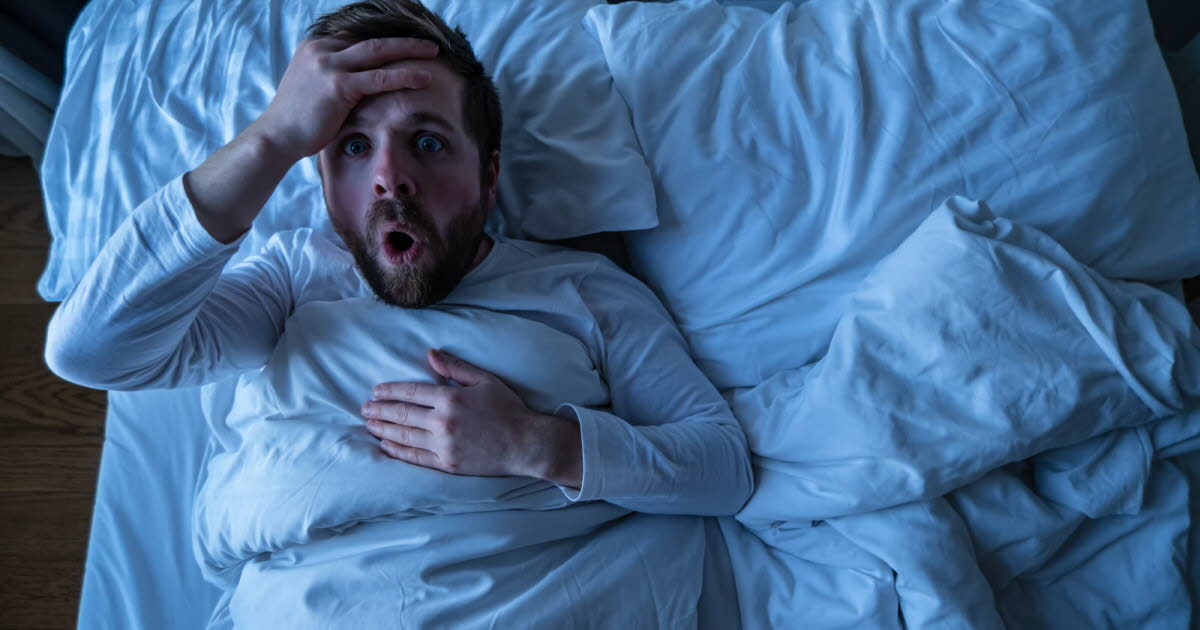 Pourquoi a-t-on parfois l’impression de tomber en dormant ?