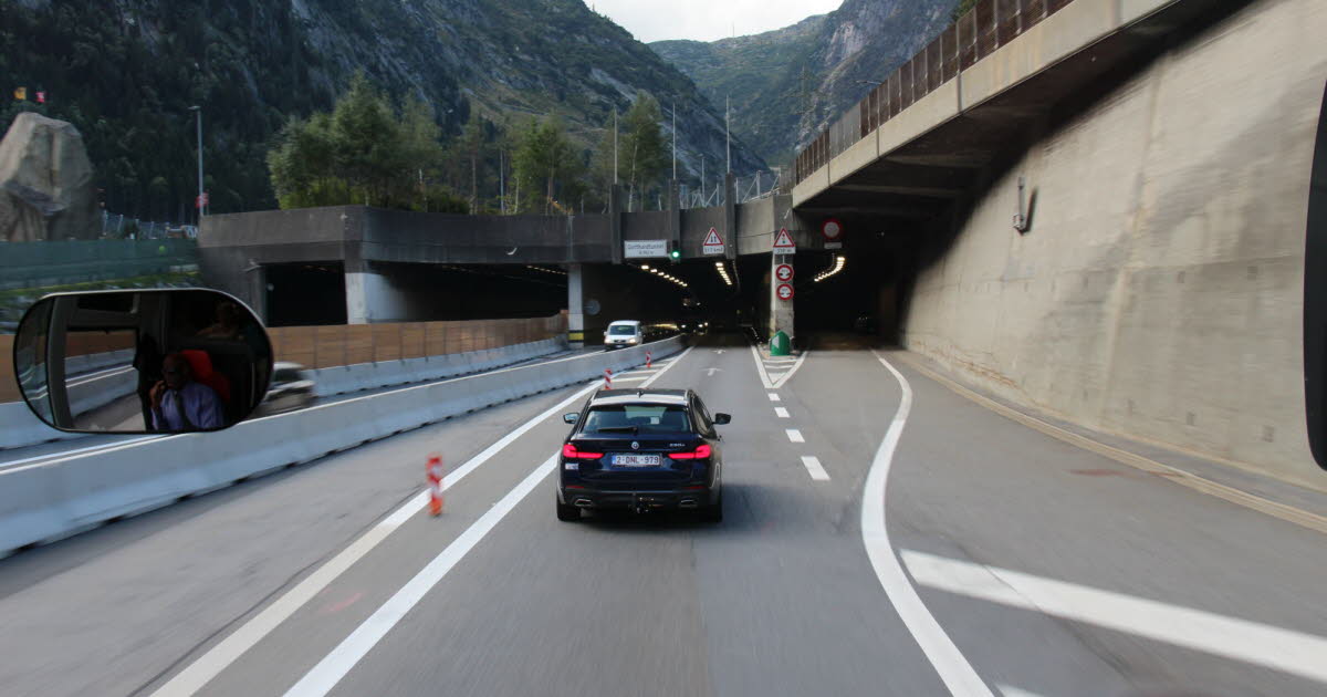 Il y a 25 ans, onze personnes ont perdu la vie dans l’incendie du tunnel du Gothard en Suisse